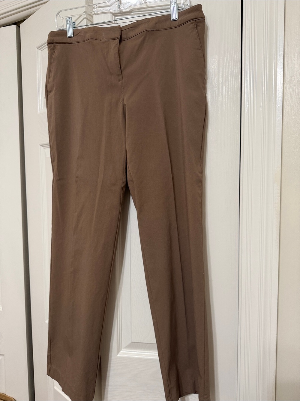 Izod Women's Brown Straight-Leg Golf Trousers